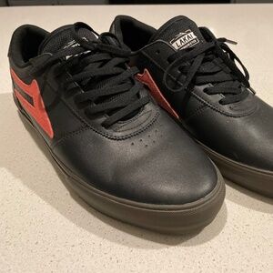 Lakai Manchester - Size 12 - Black / Red Leather